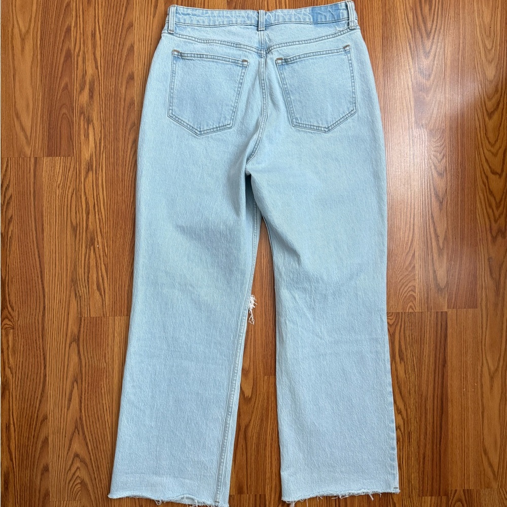 Abercrombie & Fitch 90s Curve Love Relaxed Straight Leg Jeans - Picture 4 of 7